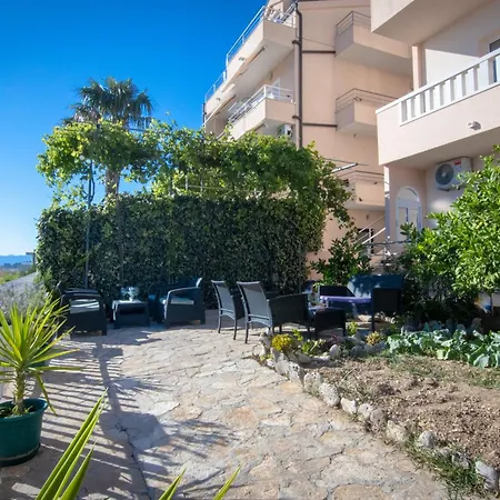Rasic Apartman Makarska