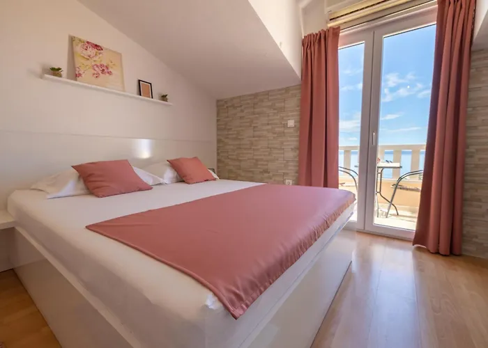 Rasic Макарска